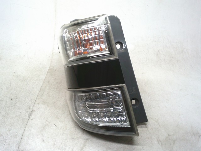 【中古】中古部品 ヴェルファイア ANH20W 左ﾃｰﾙﾗﾝﾌﾟ 【3330990500-250902000215600】