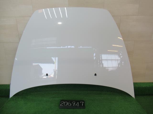 【中古】中古部品 ボルボ 50シリーズ MB4204S ﾎﾞﾝﾈｯﾄﾌｰﾄﾞ 【3310120100-250507000610500】｜e-cleマート