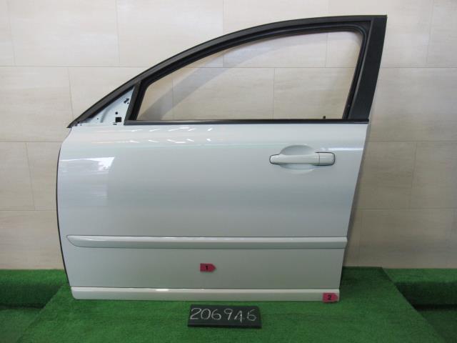 【中古】中古部品 ボルボ 50シリーズ MB4204S 左ﾌﾛﾝﾄﾄﾞｱ 【3310120100-250507000613200】