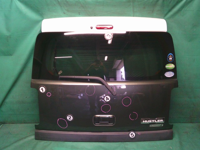 【中古】中古部品 ハスラー MR31S ﾊﾞｯｸﾄﾞｱ 【3330990500-250904000115800】