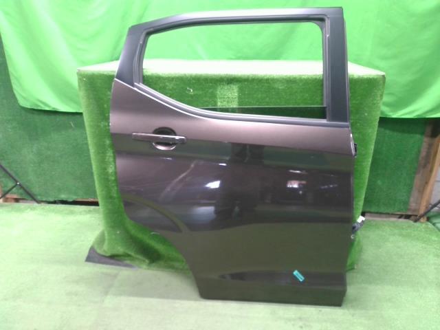 【中古】中古部品 デイズ B44W 右ﾘｱﾄﾞｱ 【3310200100-000022116913300】