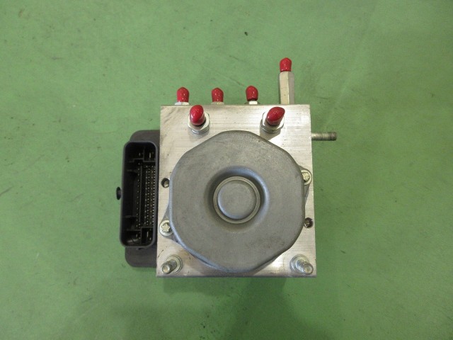 【中古】中古部品 ムーヴ LA150S ABSｱｸﾁｭｴｰﾀｰ 【3310590000-202509010442500】