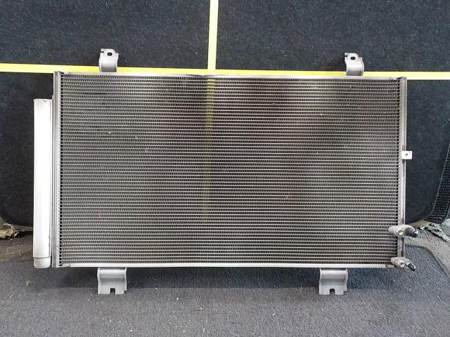 【中古】中古部品 マークＸ GRX120 ｺﾝﾃﾞﾝｻｰ 【3260200000-250829000560600】
