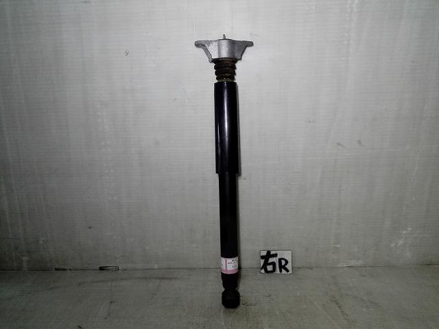 【中古】中古部品 アテンザ GJ2FW 右リアショックアブソーバー 【3310050100-250425000150700】