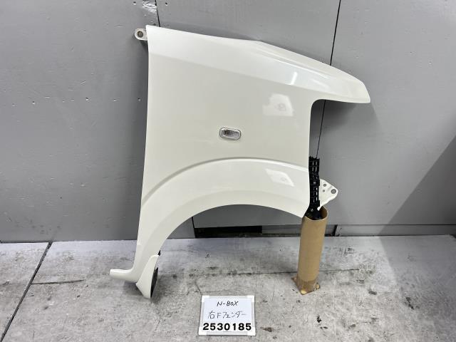 【中古】中古部品 Ｎ－ＢＯＸ JF2 右ﾌﾛﾝﾄﾌｪﾝﾀﾞｰ 【3330991100-000253018510600】 12,286円