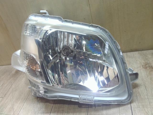 【中古】中古部品 タント LA600S 右ﾍｯﾄﾞﾗﾝﾌﾟ 【3310390100-250903000210800】