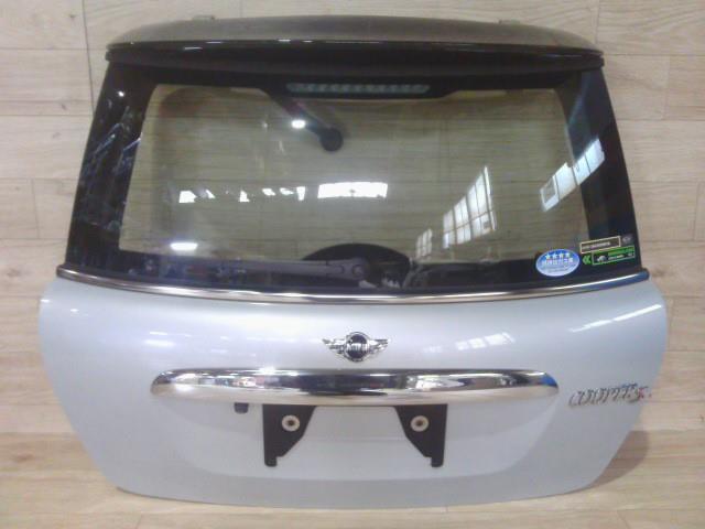 【中古】中古部品 BMW ミニ SV16 ﾊﾞｯｸﾄﾞｱ 【3310390100-250904000115800】