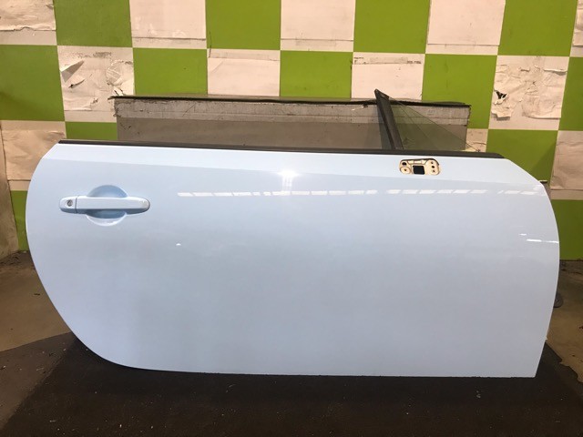【中古】中古部品 ８６ ZN6 右ﾌﾛﾝﾄﾄﾞｱ 【3330530100-000005423413100】