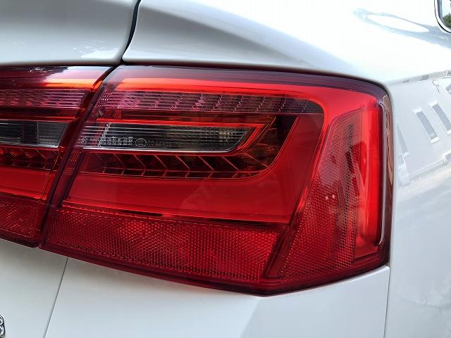 【中古】中古部品 アウディ A6 4GCHVS 右ﾃｰﾙﾗﾝﾌﾟ 【3310070100-0000Y0771715500】