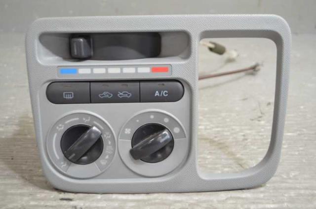 【中古】中古部品 ワゴンＲ MH23S A/Cｽｲｯﾁﾊﾟﾈﾙ 【3310580000-250911000660900】