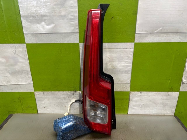 【中古】中古部品 ムーヴ LA150S 左ﾃｰﾙﾗﾝﾌﾟ 【3330530100-000005428215600】
