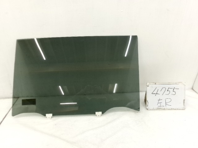【中古】中古部品 セレナ GFC27 左ﾘｱﾄﾞｱｶﾞﾗｽ 【3500170000-250913506113430】