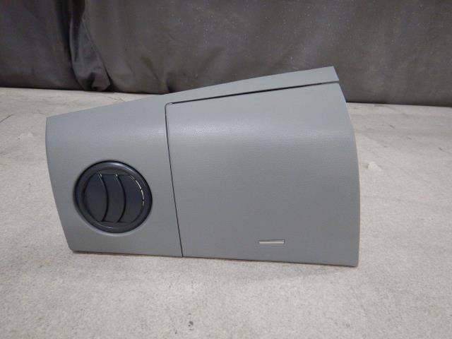 【中古】中古部品 ワゴンＲ MH23S ｸﾞﾛｰﾌﾞBOX 【3330810100-250912000170210】