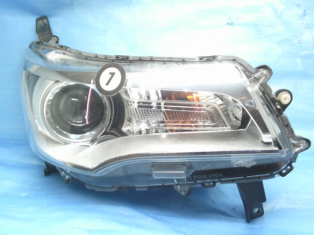 【中古】中古部品 ｅＫカスタム B11W 右ﾍｯﾄﾞﾗﾝﾌﾟ 【3330990500-250916000310800】