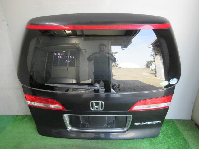 【中古】中古部品 エリシオン RR1 ﾊﾞｯｸﾄﾞｱ 【3330560100-250908000315800】