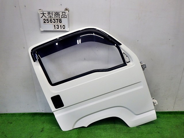 【中古】中古部品 アクティ HA8 右ﾌﾛﾝﾄﾄﾞｱ 【3330890100-000025637813100】