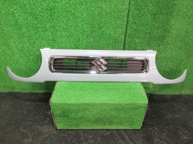 【中古】中古部品 ハスラー MR52S ラジエータグリル 【3380010000-250918501810400】