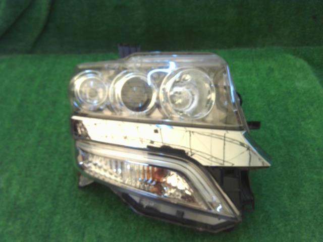 【中古】中古部品 Ｎ－ＢＯＸ JF1 右ﾍｯﾄﾞﾗﾝﾌﾟ 【3260240000-250918000210800】