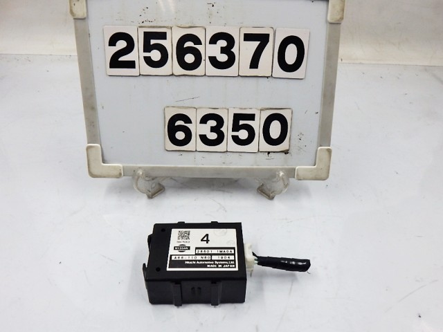 【中古】中古部品 フーガ KY51 PSｺﾝﾋﾟｭｰﾀｰ 【3330890100-000025637063500】