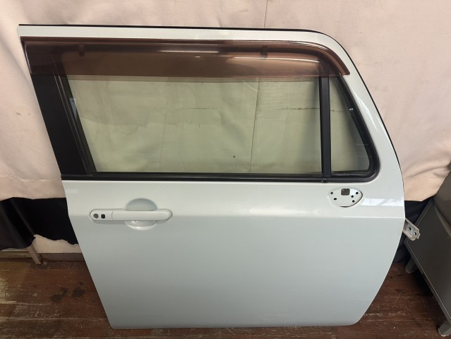 【中古】中古部品 ラパン HE22S 右ﾌﾛﾝﾄﾄﾞｱ 【3330430100-250922000113100】