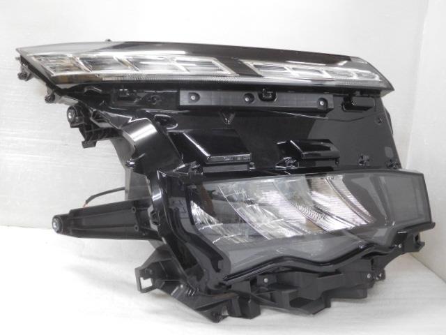 【中古】中古部品 ヴォクシー MZRA90W 右ﾍｯﾄﾞﾗﾝﾌﾟ 【3380050000-000037480710800】