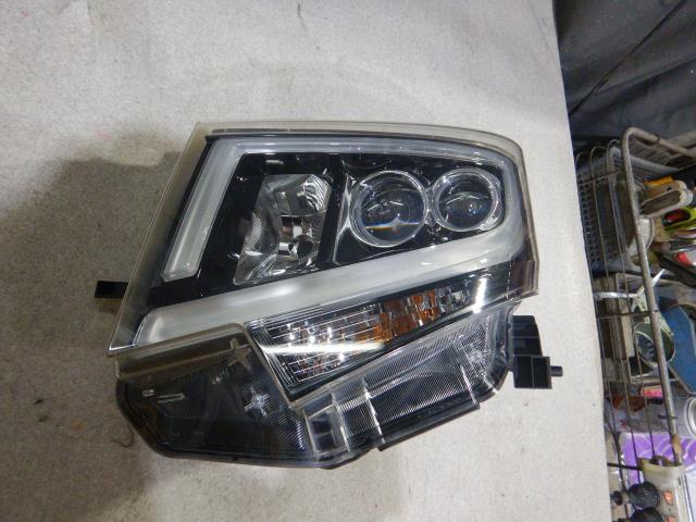 【中古】中古部品 ムーヴ LA150S 左ﾍｯﾄﾞﾗﾝﾌﾟ 【3330810100-250922000510900】