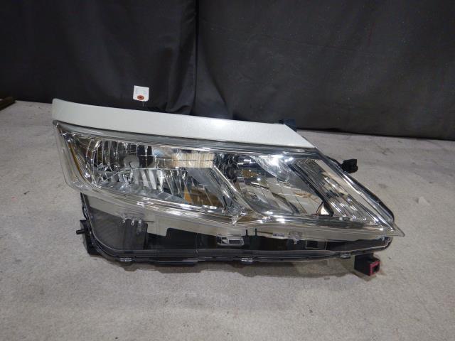 【中古】中古部品 セレナ C27 右ﾍｯﾄﾞﾗﾝﾌﾟ 【3330810100-250922000210800】