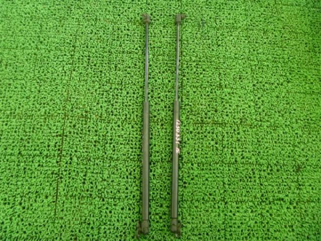 【中古】中古部品 VW ゴルフ 1HAGG ﾊﾞｯｸﾄﾞｱﾀﾞﾝﾊﾟｰ 【3310250100-000934995677250】