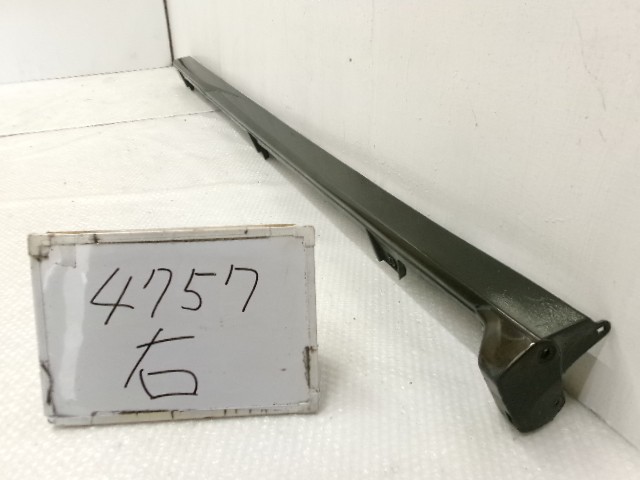【中古】中古部品 Ｎ－ＢＯＸ JF3 右ｻｲﾄﾞｽﾃｯﾌﾟ 【3500170000-250925500313700】