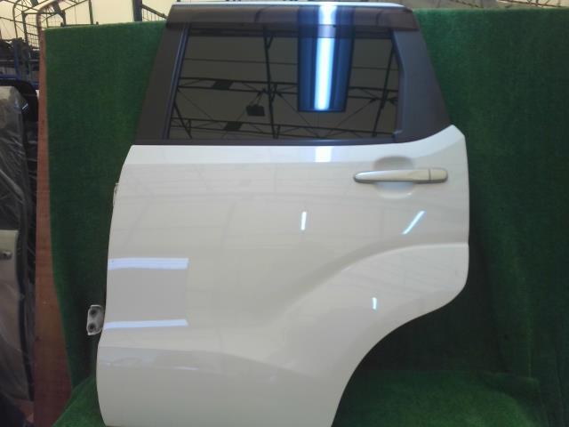 【中古】中古部品 ムーヴ LA150S 左ﾘｱﾄﾞｱ 【3260240000-250926000113400】