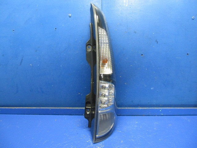 【中古】中古部品 モコ MG33S 右ﾃｰﾙﾗﾝﾌﾟ 【3310270100-000015021515500】