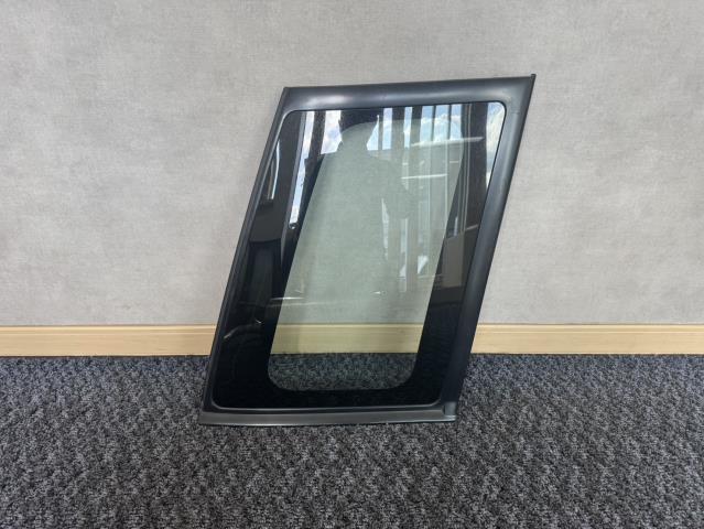 【中古】中古部品 プレオ RA2 右ｸｫｰﾀｰｶﾞﾗｽ 【3330440100-250926000117280】