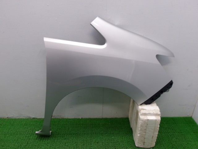 【中古】中古部品 セレナ HC26 右ﾌﾛﾝﾄﾌｪﾝﾀﾞｰ 【3310250100-000253035210600】