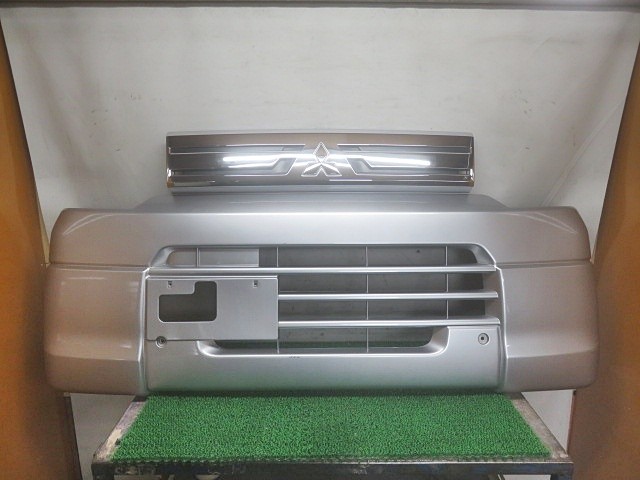 【中古】中古部品 ミニキャブ U62V ﾌﾛﾝﾄﾊﾞﾝﾊﾟｰ 【3330380100-000037028110100】