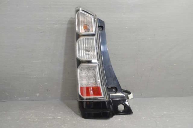 【中古】中古部品 Ｎ&minus;ＢＯＸ JF1 左ﾃｰﾙﾗﾝﾌﾟ 【3310580000-250929001215600】｜e-cleマート