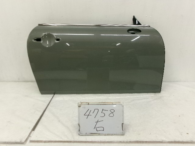 【中古】中古部品 BMW ミニ XN15M 右ﾌﾛﾝﾄﾄﾞｱ 【3500170000-250930502413100】 21,478円