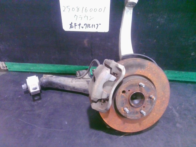 【中古】中古部品 クラウン GRS210 右ﾌﾛﾝﾄﾅｯｸﾙﾊﾌﾞ 【3310220100-250816000144310】