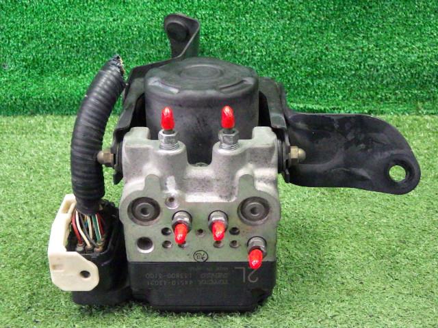【中古】中古部品 クラウン YXS10 ABSｱｸﾁｭｴｰﾀｰ 【3330200100-242931000042500】｜e-cleマート