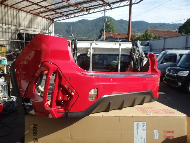 【中古】中古部品 クロストレック GUE ﾘｱﾊﾞﾝﾊﾟｰﾌｪｰｽ 【3331010800-000023621315110】