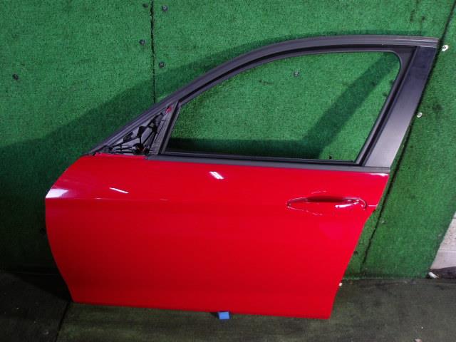 【中古】中古部品 BMW 1シリーズ 1A16 左ﾌﾛﾝﾄﾄﾞｱ 【3340220100-000226036013200】