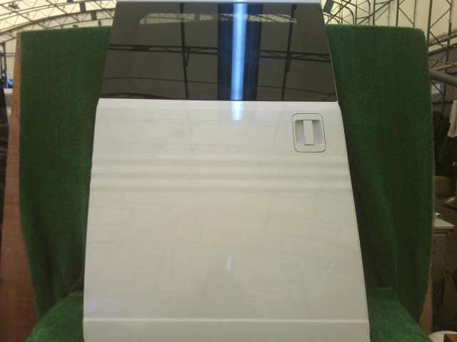 【中古】中古部品 Ｎ－ＶＡＮ JJ1 右ﾘｱﾄﾞｱ 【3260240000-251002000213300】