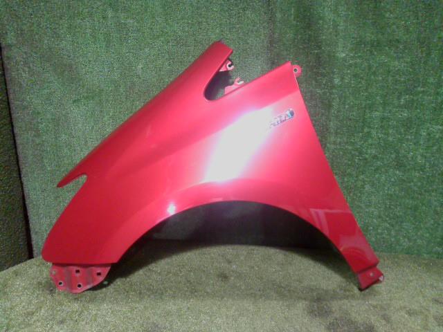【中古】中古部品 プリウスα ZVW40W 左ﾌﾛﾝﾄﾌｪﾝﾀﾞｰ 【3260300000-251003000210700】