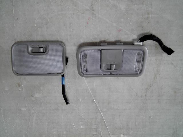 【中古】中古部品 タント LA650S ﾙｰﾑﾗﾝﾌﾟ 【3310050100-250128000268200】