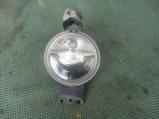 【中古】中古部品 BMW ミニ ZA16 左ﾌｫｸﾞﾗﾝﾌﾟ 【3310190100-000255008310950】 6,521円