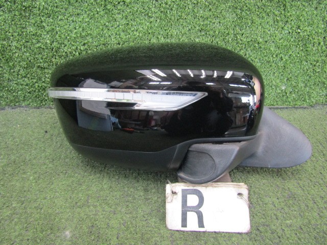 【中古】中古部品 ジューク YF15 右ｻｲﾄﾞﾐﾗｰ 【3330200100-242869000013500】
