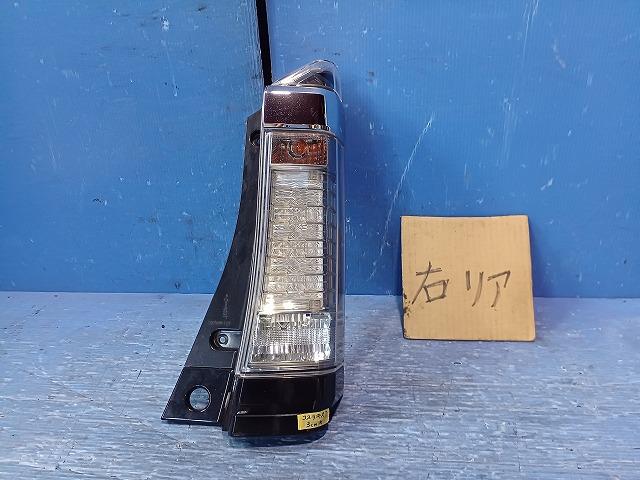 【中古】中古部品 Ｎ－ＢＯＸ JF1 右ﾃｰﾙﾗﾝﾌﾟ 【3310050100-221220000215501】