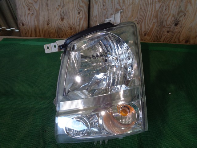 【中古】中古部品 ＡＺワゴン MJ22S 左ﾍｯﾄﾞﾗﾝﾌﾟ 【3330810100-250924000310900】