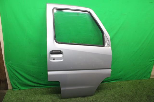【中古】中古部品 クリッパー U71V 右ﾌﾛﾝﾄﾄﾞｱ 【3330950100-000042731413100】