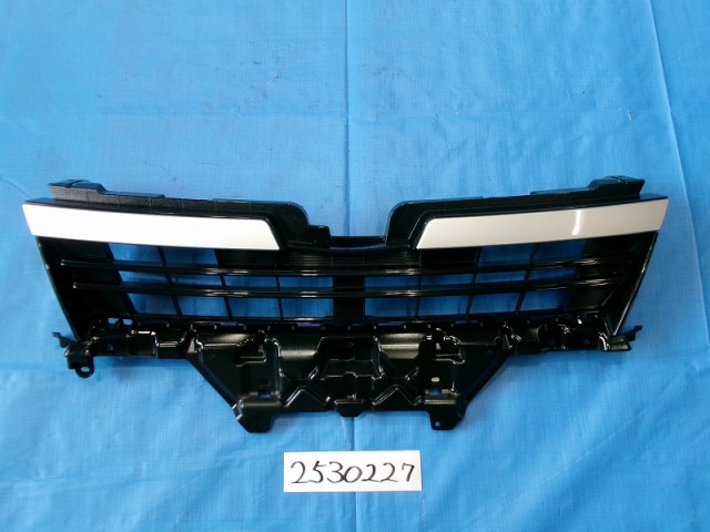 【中古】中古部品 ヴォクシー ZWR80G ﾗｼﾞｴｰﾀｸﾞﾘﾙ 【3310040100-000253022710400】