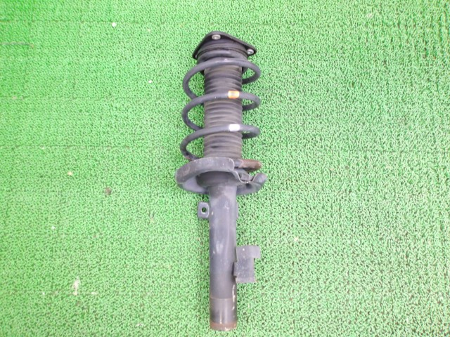 【中古】中古部品 アクセラ BL5FW 右ﾌﾛﾝﾄｽﾄﾗｯﾄ 【3310250100-000253037150110】